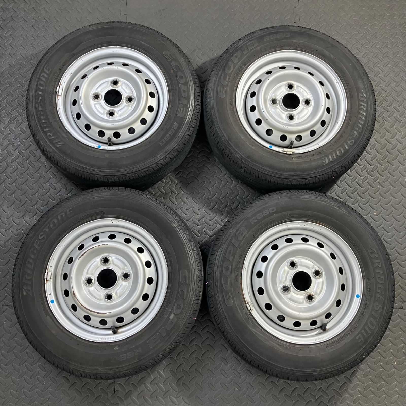 22年製 145/80R12 80/78N LT ブリヂストン エコピアR680 キャリィ