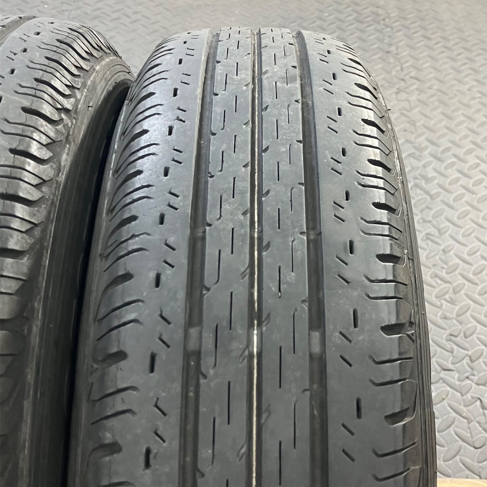 22年製 145/80R12 80/78N LT ブリヂストン エコピアR680 キャリィ