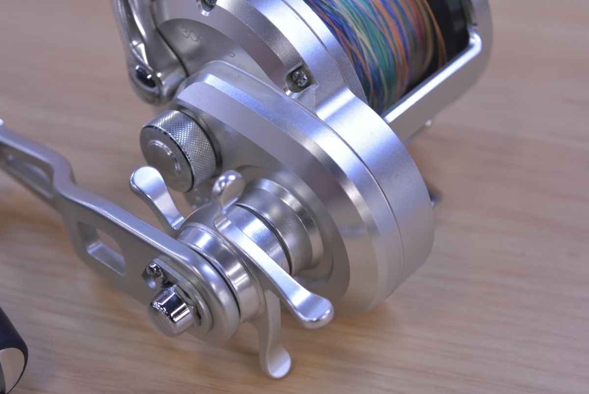 シマノ 16 オシアジガー 3000HG SHIMANO OCEA JIGGER 右巻き ベイト