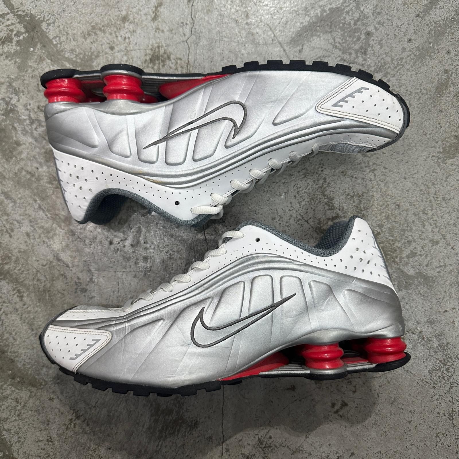 NIKE Shox R4 OG 
