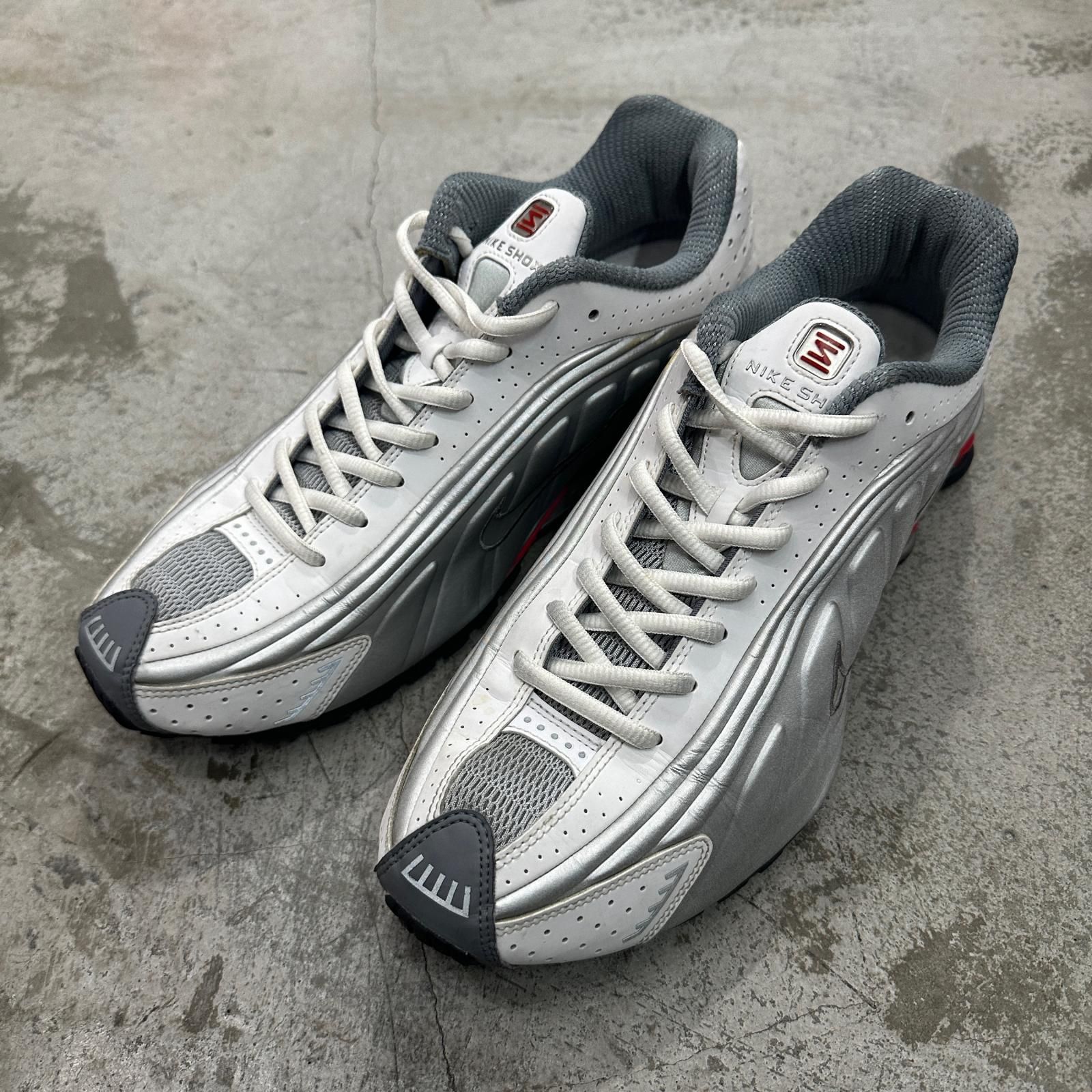 NIKE Shox R4 OG 