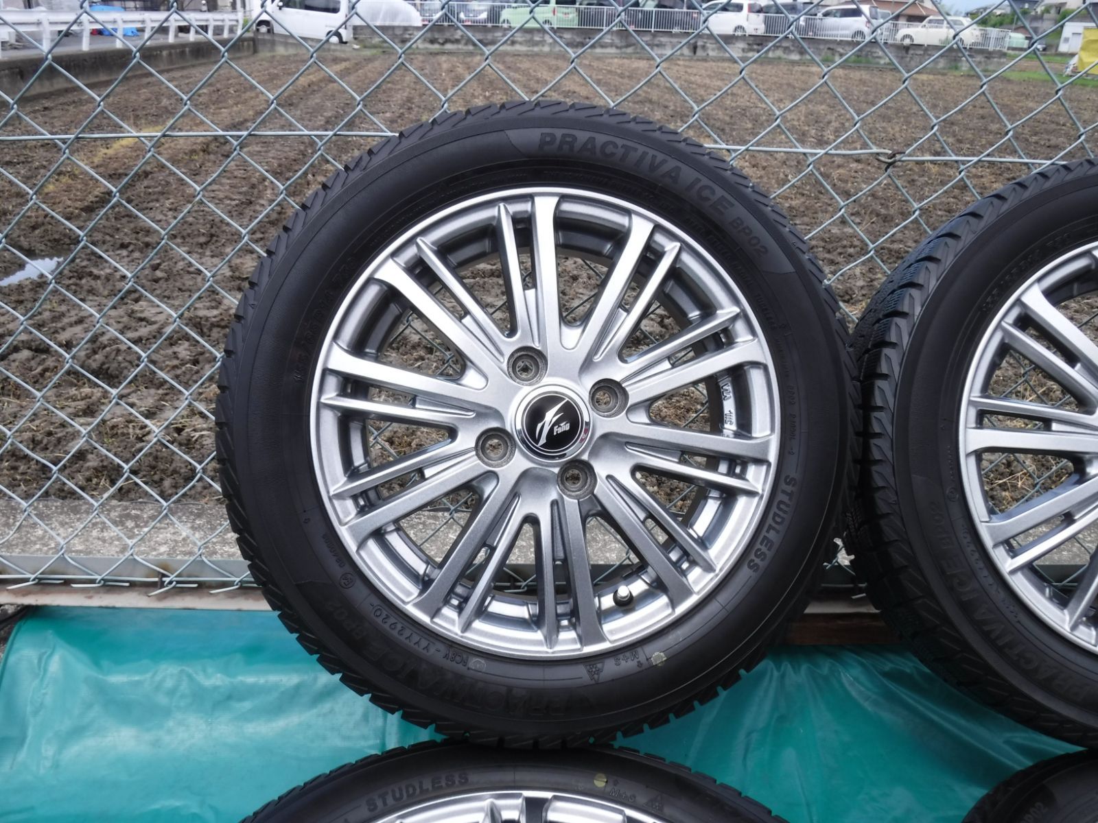 スタッドレスタイヤとアルミホイールのセット PRACTIVA ICE155/65/R14