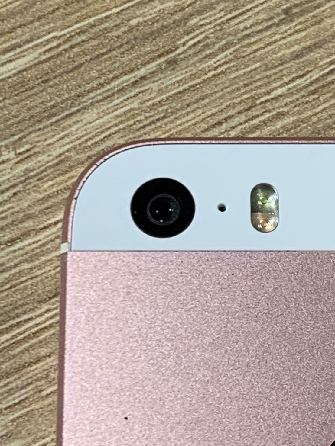 iPhone SE 32GB ジャンク品【動作確認済】ロックフリー- メルカリ
