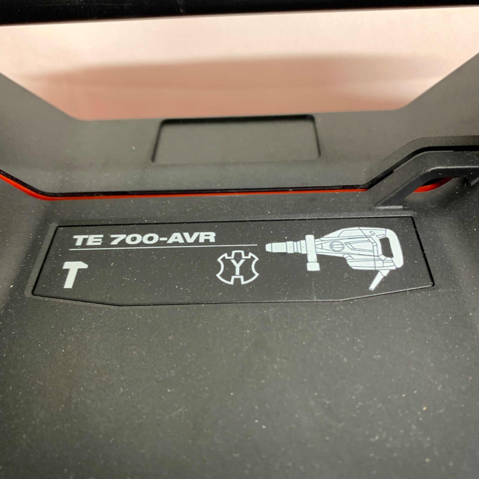 中古】ヒルティHILTI ブレーカーハンマー TE700-AVR M80522-16 - メルカリ