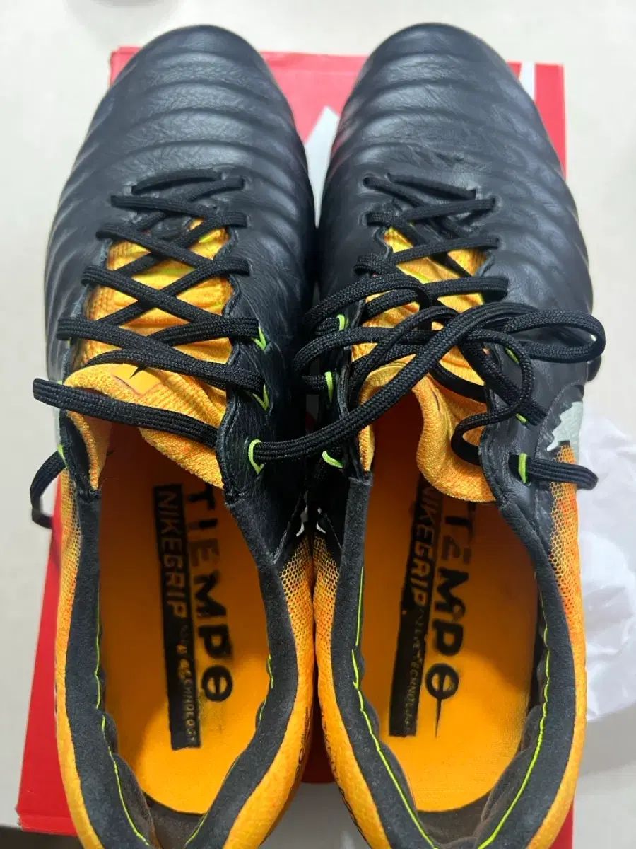 ナイキ ティエンポ レジェンド7 FG 295-買取 おすすめ
