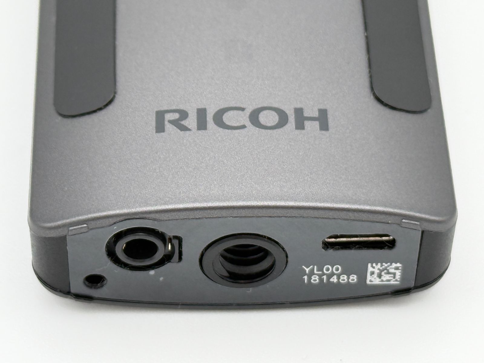 RICOH THETA V 自撮り棒付き リコー シータ 360度カメラ - メルカリ