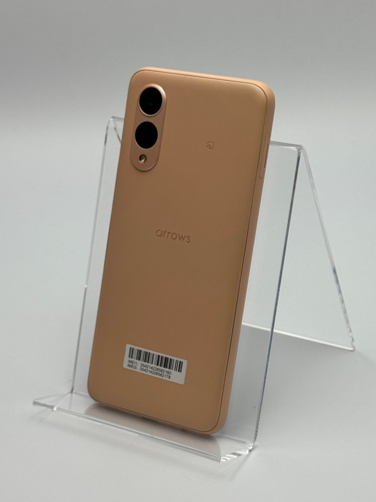 スマートフォン・携帯電話 ほぼ新品 arrows We2 F-52E本体 ライトオレンジ