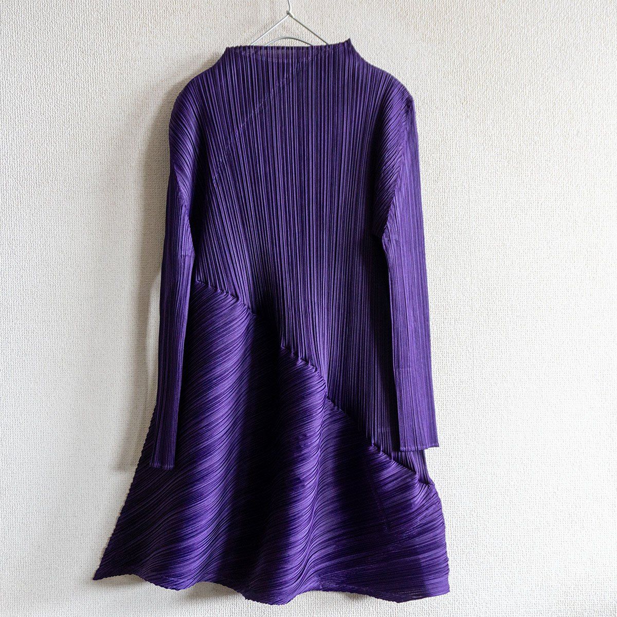 極美品✨PLEATS PLEASE 斜めプリーツ　変形　チュニック　パープル 美品】PLEATS PLEASE【プリーツ 変形 ワンピース】 3 パープル