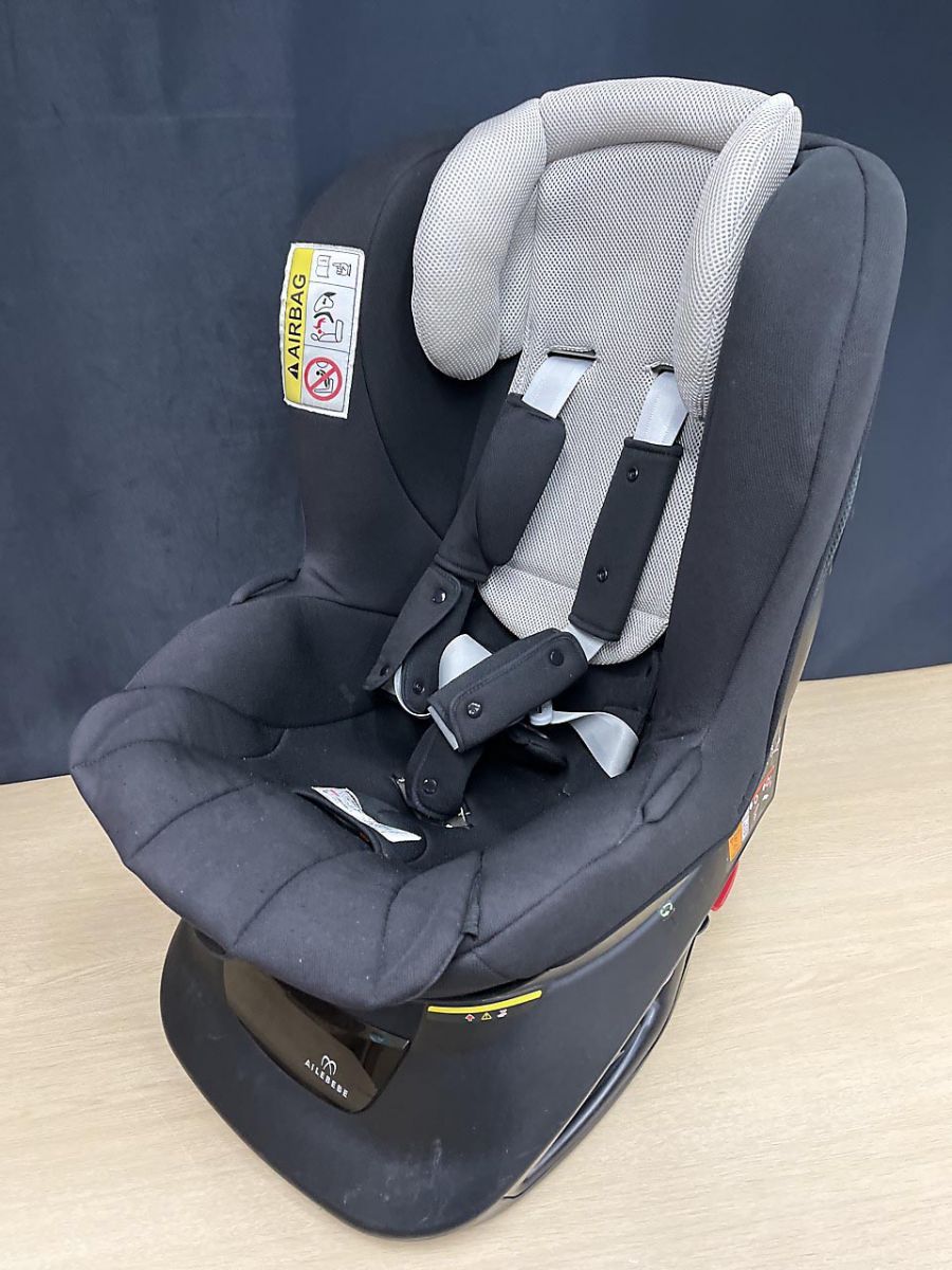 【現状品】 AILEBEBE エールベベ チャイルドシート KURUTTO クルット NT2 アドバンス チャコールブラック ★