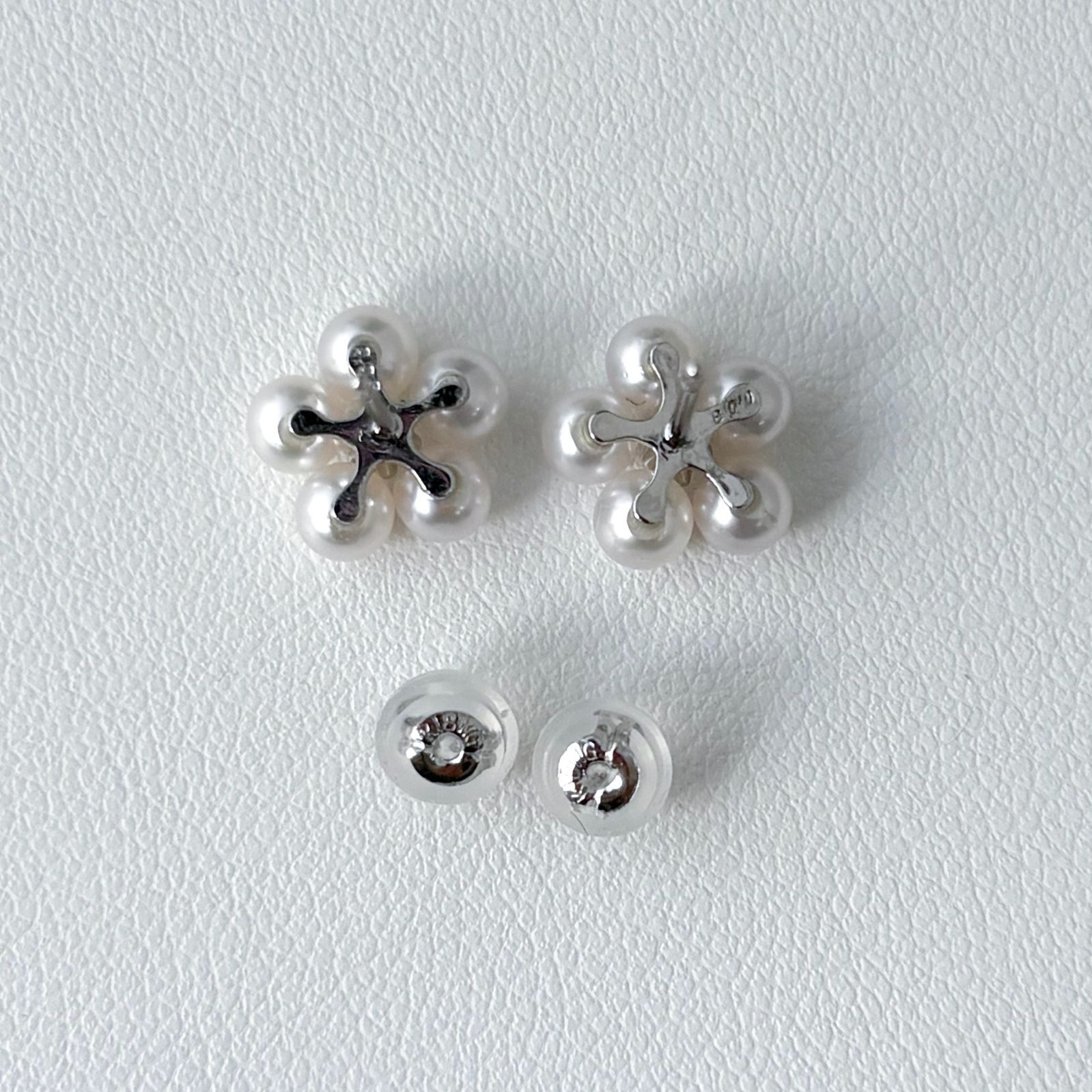 あこや本真珠 テリ抜群 K18ピアス 3.5-4mm ダイヤモンド お花 - メルカリ