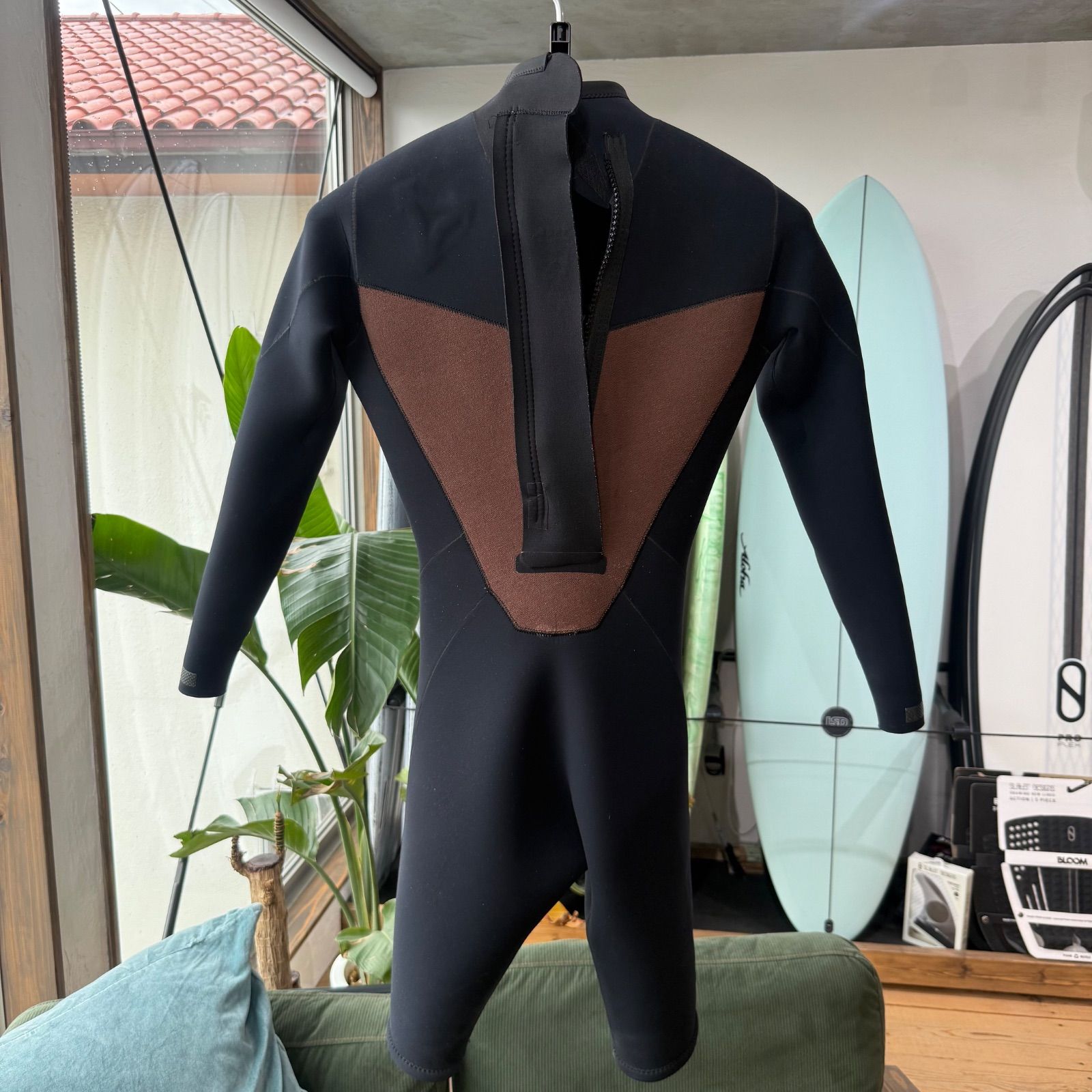 中古 XCEL エクセル ウエットスーツ ロンスプ 3×2mm 172cm 64kg 普通
