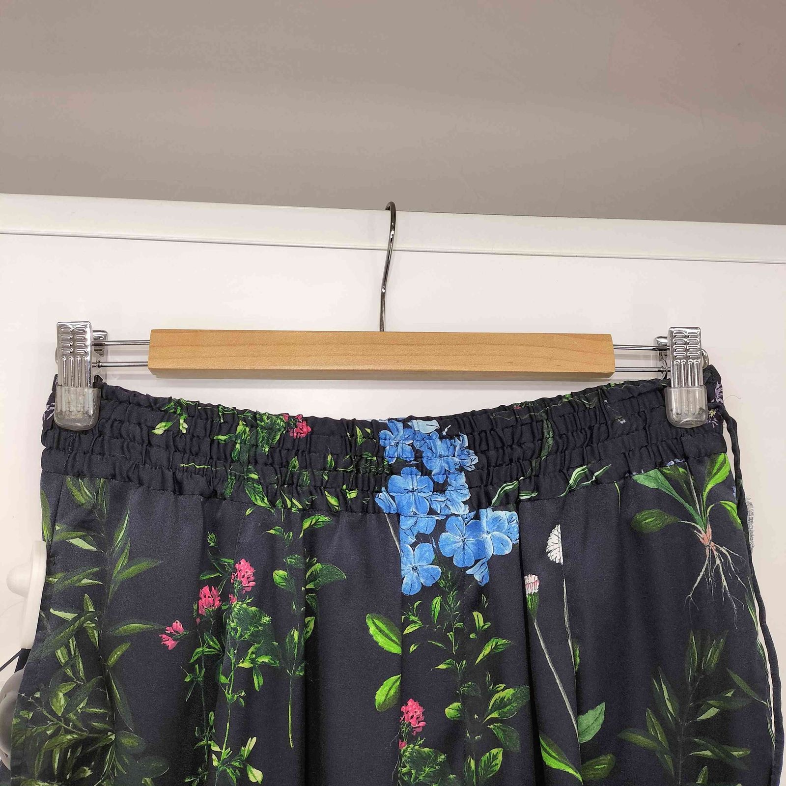 ティッカ TICCA 25SS フラワー プリント パンツ レディース FREE