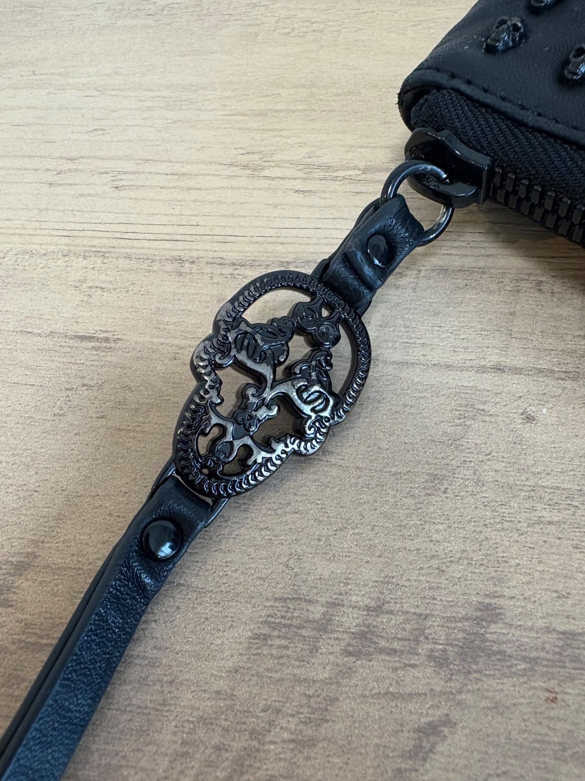 THOMAS WYLDE】スカル レザー ショルダーバッグ ブラック - メルカリ