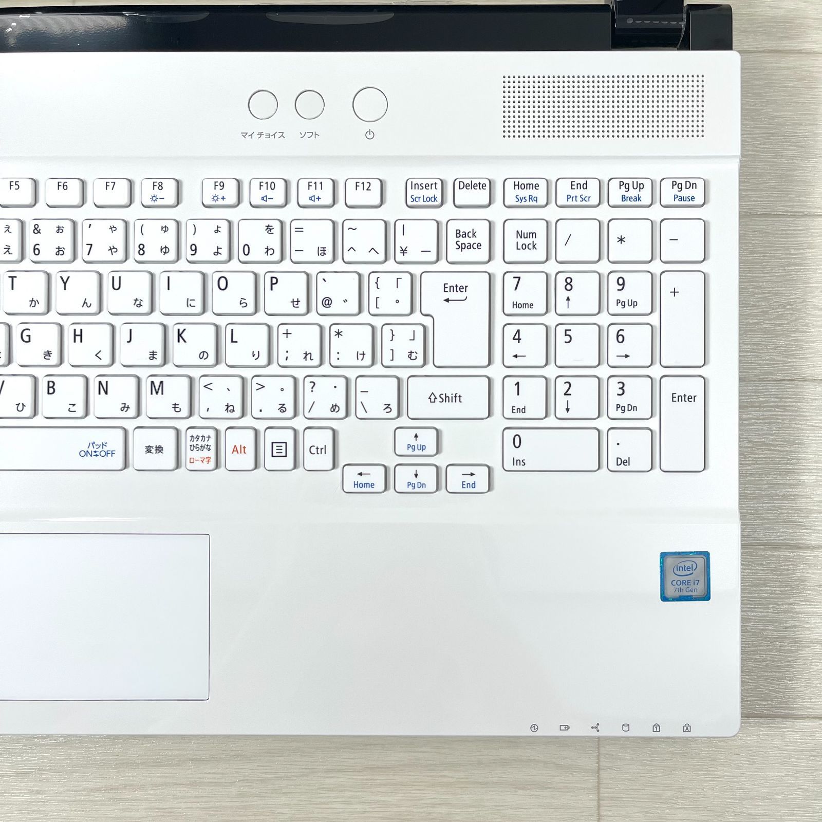 NEC LAVIE i7/16GB/SSD512GB/Win11 美品 - メルカリ