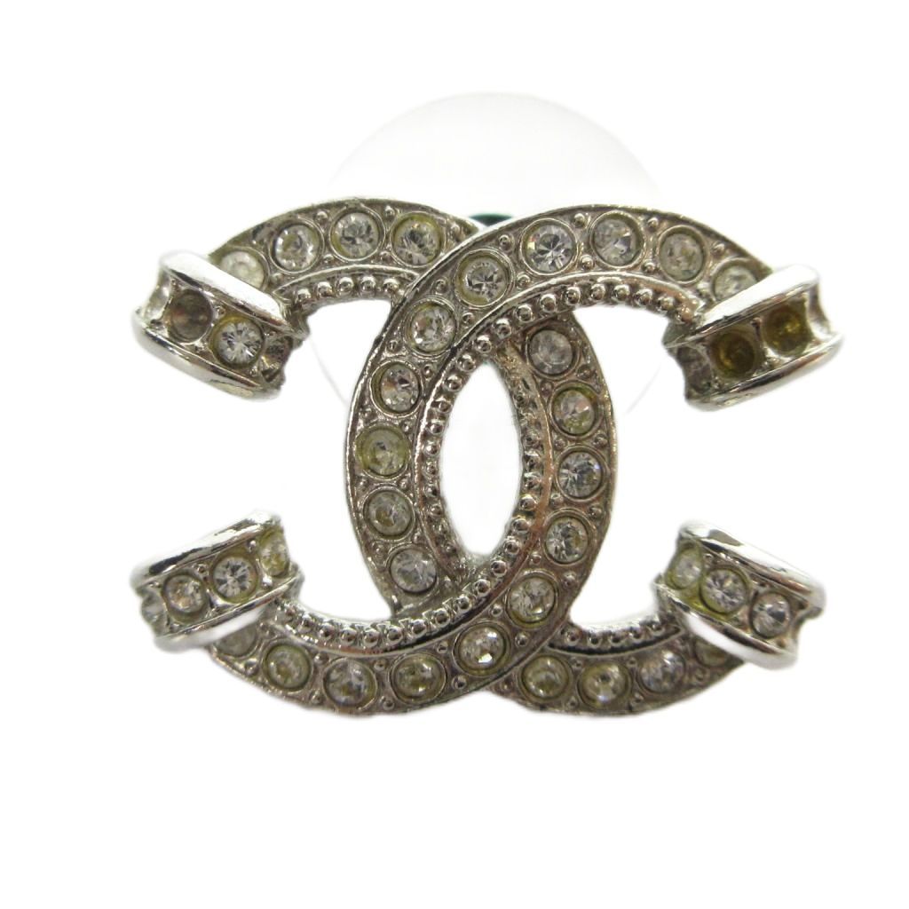 シャネル CHANEL A24V ピアス アクセサリー 両耳用 ココマーク ライン