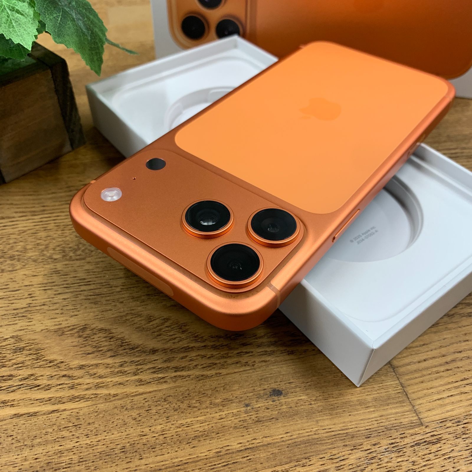 iPhone 17promax 256GB ,バッテリー99% iPhone 17Pro Max 256GB オレンジ バッテリー99% SIMフリー - メルカリ