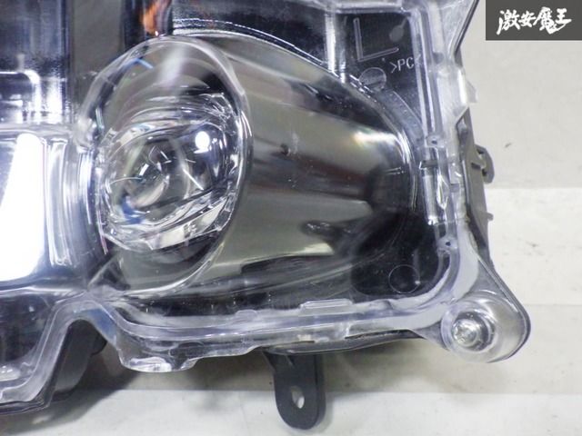 ストア出品】ランドクルーザー VX ZX 300系 トヨタ純正 LED
