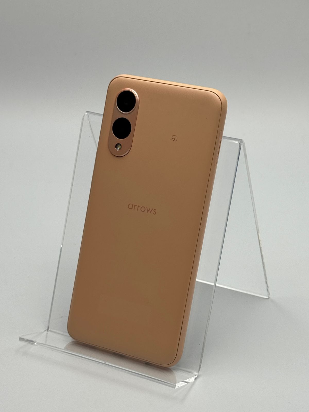 中古】【安心保証】 arrows We2 FCG02[64GB] au ライトオレンジ arrows 