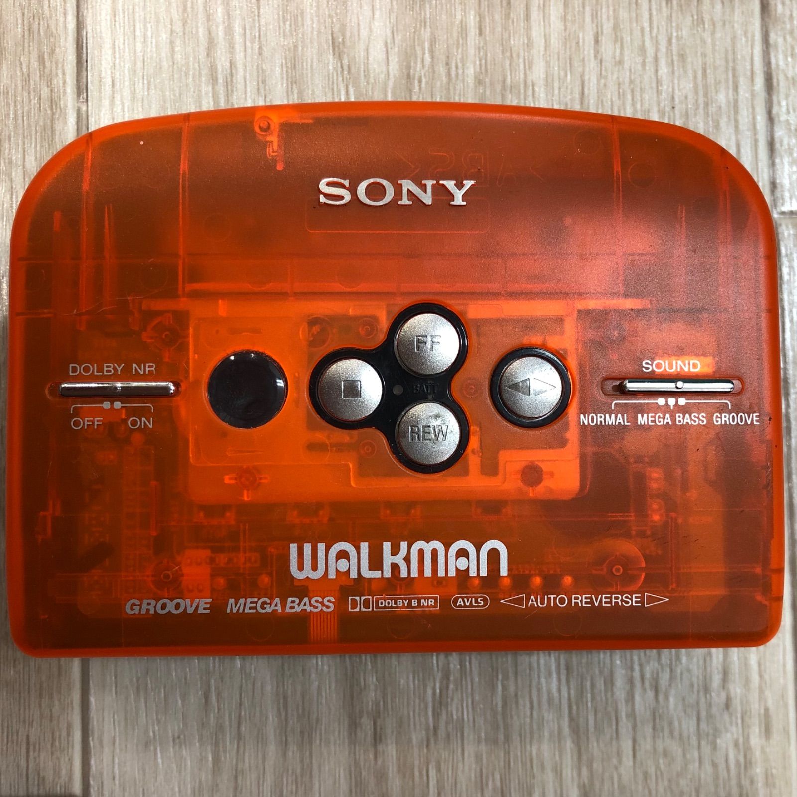 動作確認済み・通電OK】SONY カセットウォークマン WM-EK1 - メルカリ 動作確認済み・通電OK】SONY カセットウォークマン WM-EK1 - メルカリ