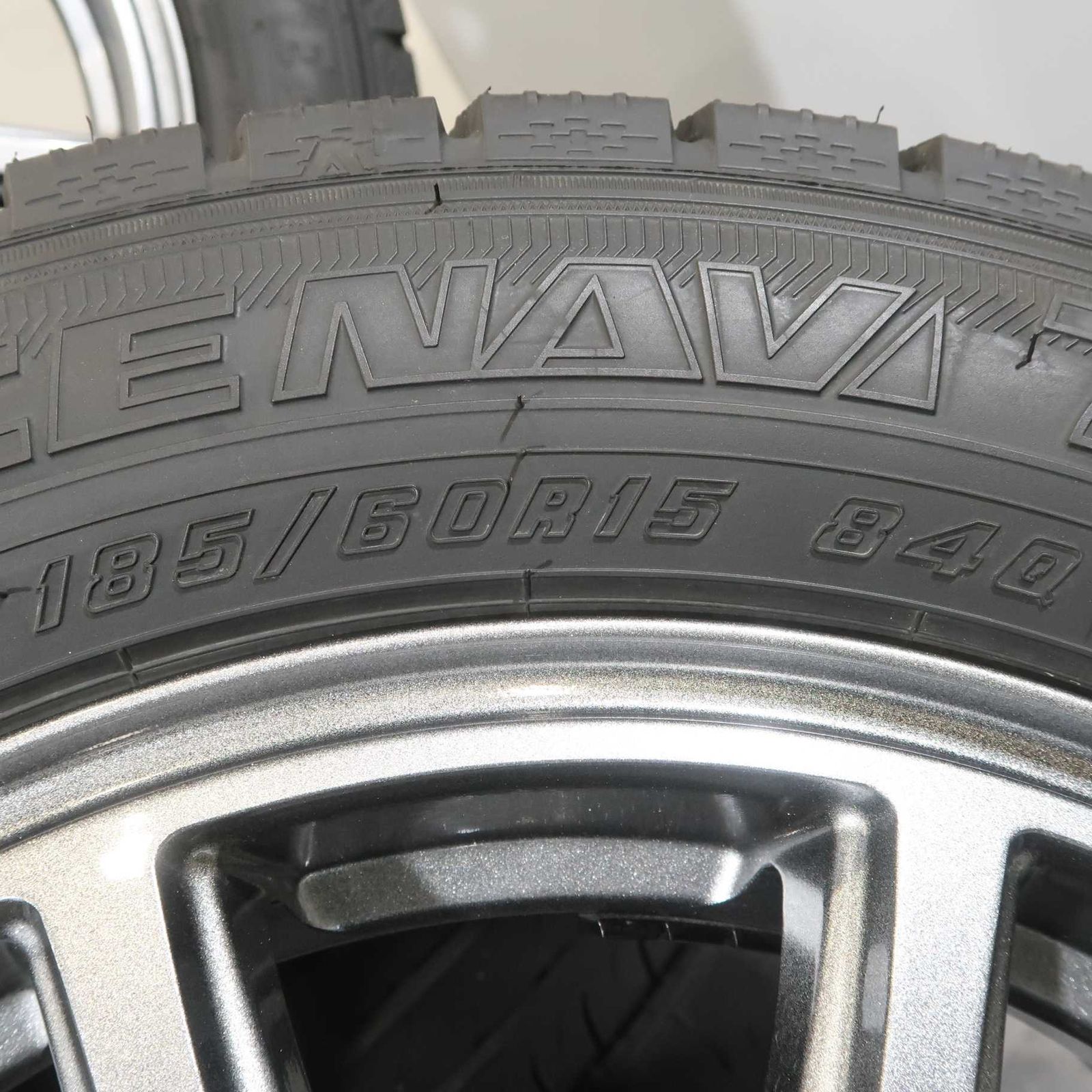 トヨタ シエンタ 170系 等 4本 社外 15インチ 6J +43 5H 100