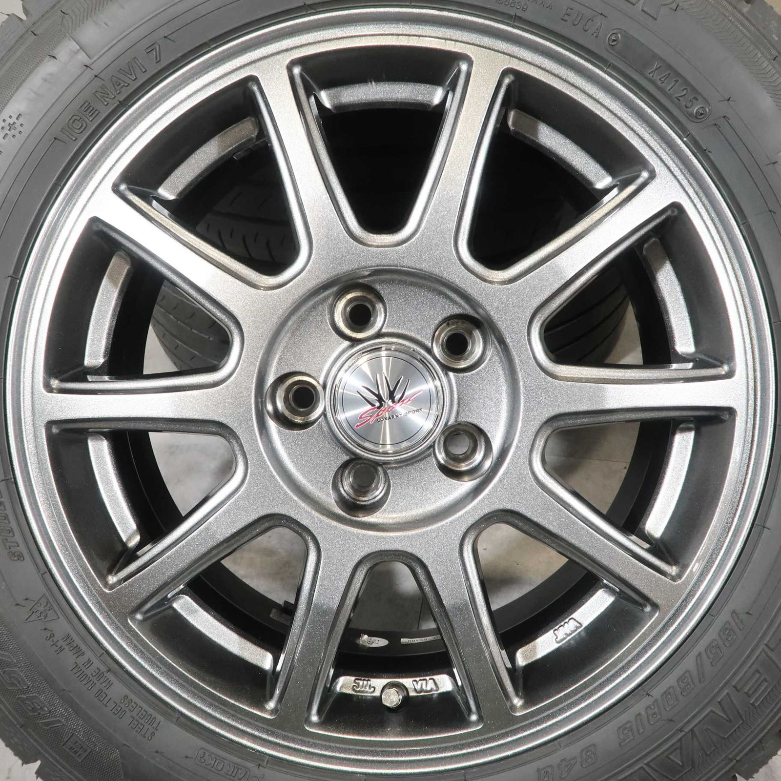 シエンタアイスガード2023年３５週製造スタッドレス15インチ185/60R15 シエンタアイスガード2023年35週製造スタッドレス15インチ185/60R15