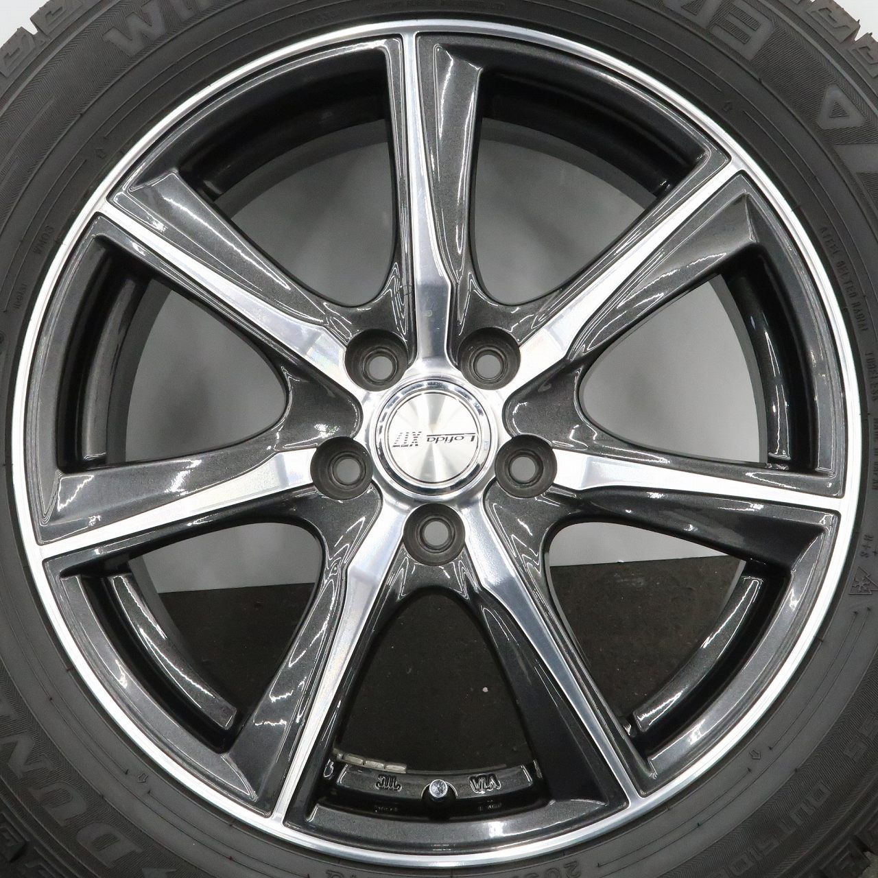プリウス 50系 カローラ 210系 CT オーラ 等に 4本 社外 16インチ 6J +