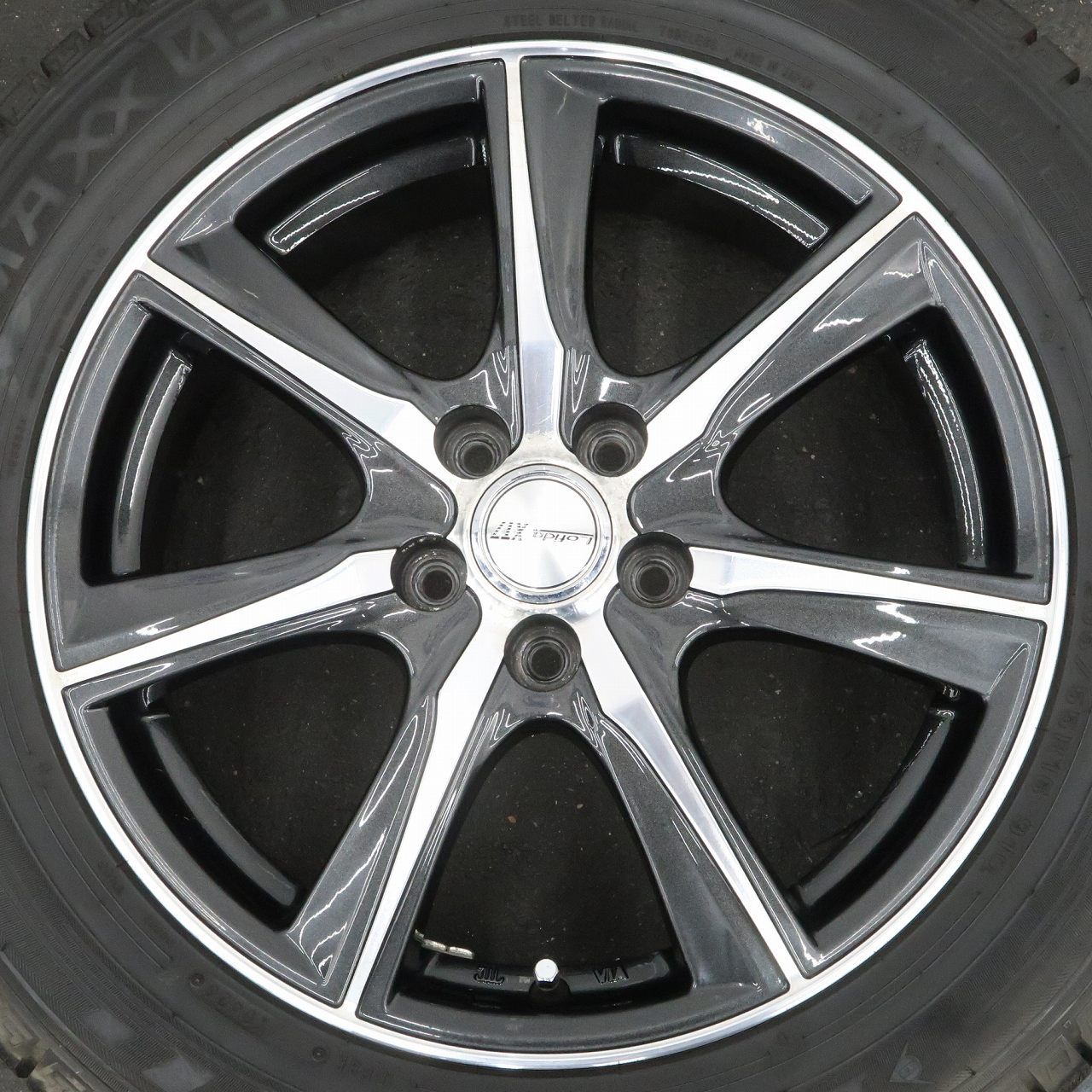 プリウス 50系 カローラ 210系 CT オーラ 等に 4本 社外 16インチ 6J +