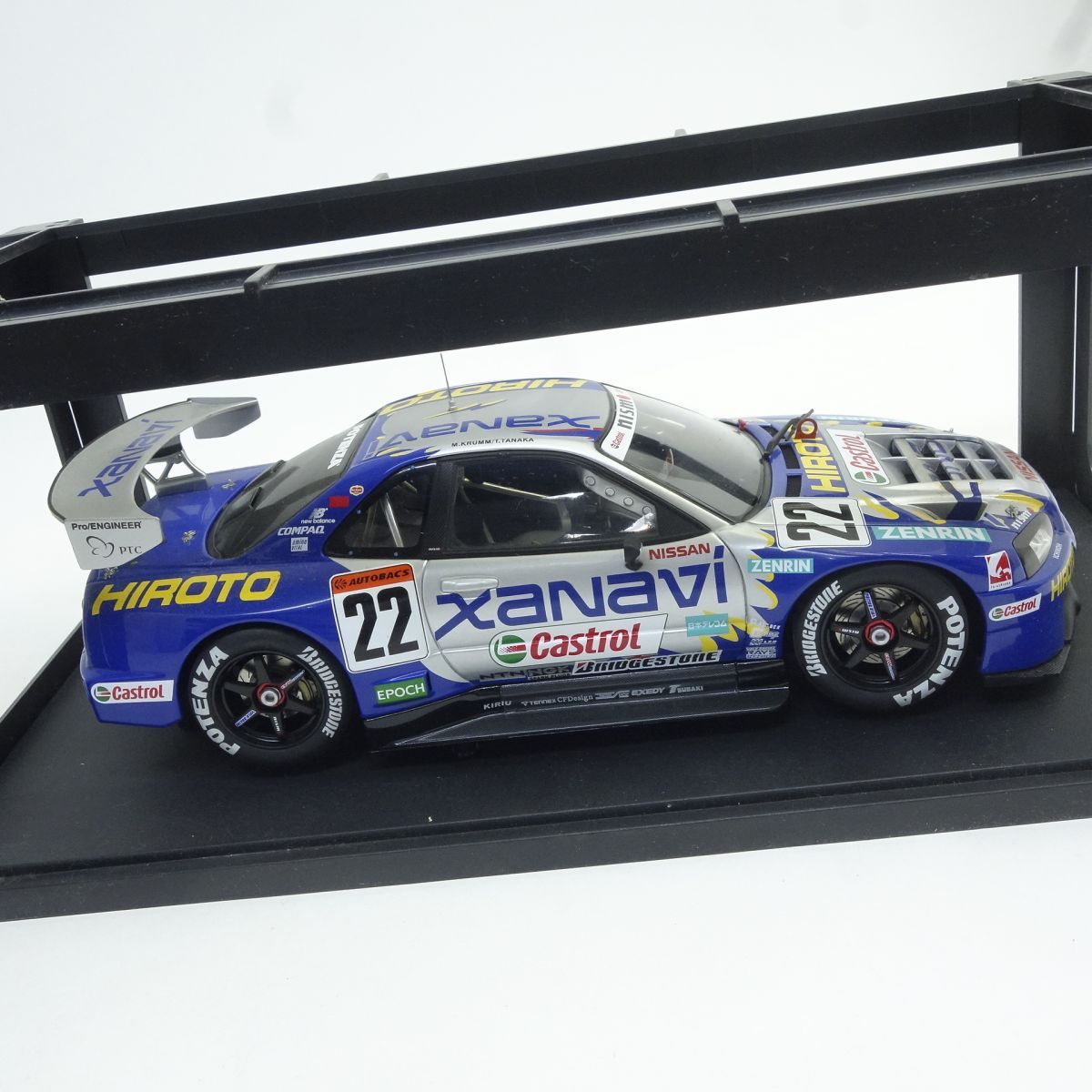 オートアート NISSAN SKYLINE JGTC 2001 #22 XANAVI HIROTO GTR (R34