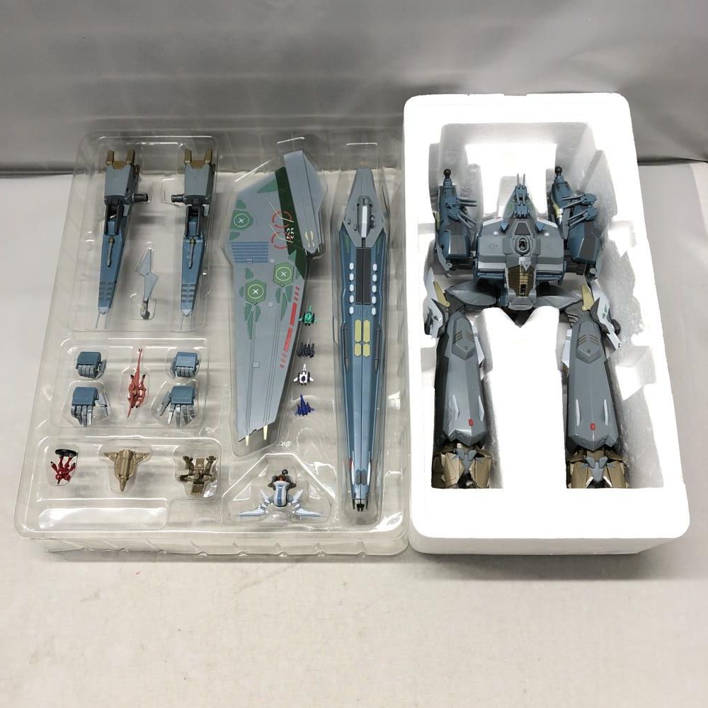 中古】バンダイ DX超合金 マクロス・クォーター マクロスF