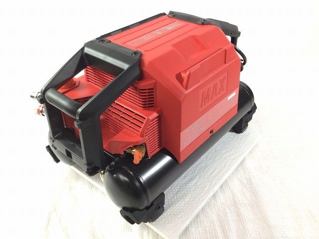 ☆未使用品☆ MAX マックス 100V 11L 高圧4口エアコンプレッサー AK