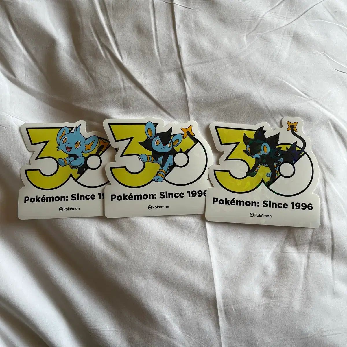 全国無料，品質保証】 ポケットモンスター 30周年 ロゴ ステッカー