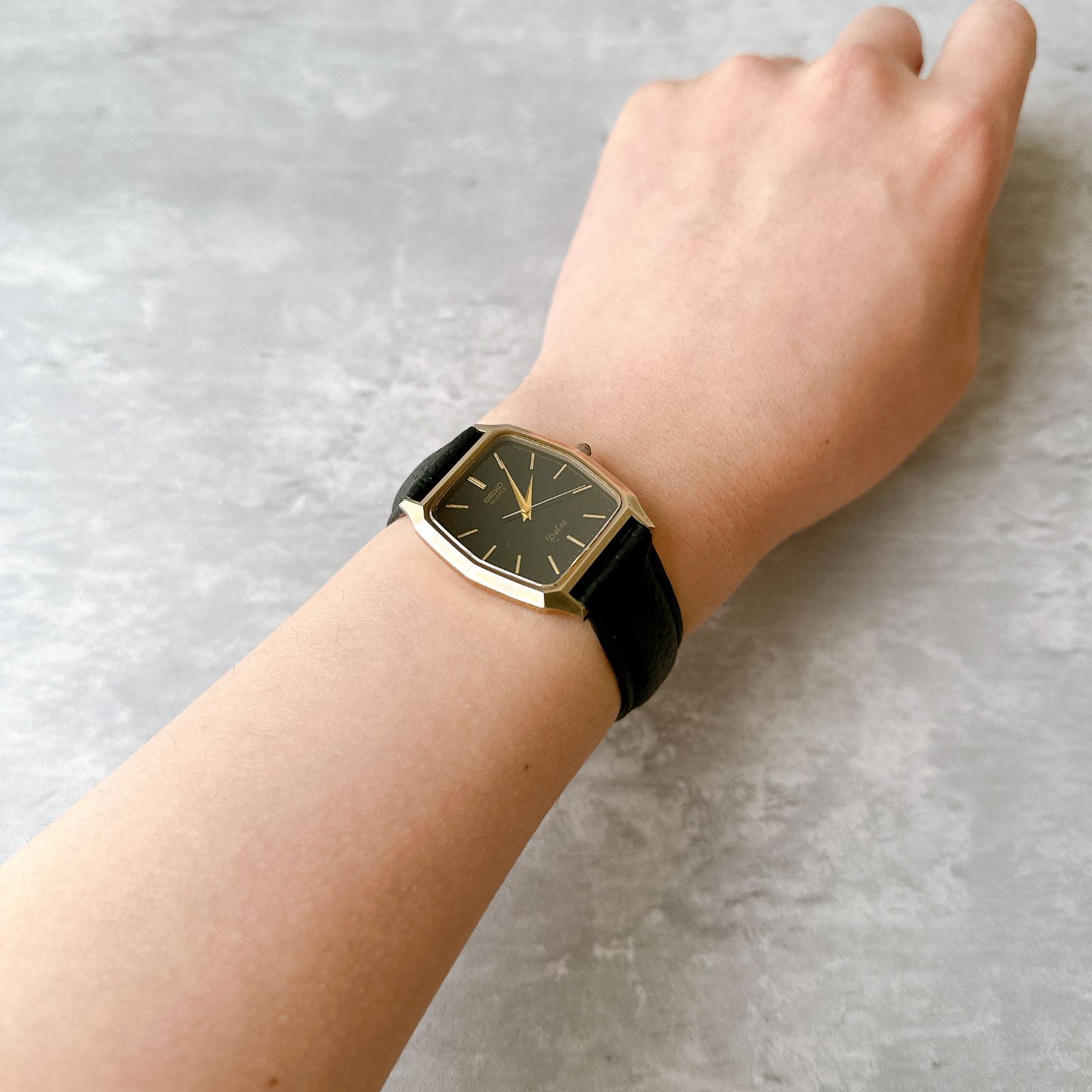 SEIKO DOLCE セイコードルチェ 6030-5480 ブラック文字盤 ヴィンテージ