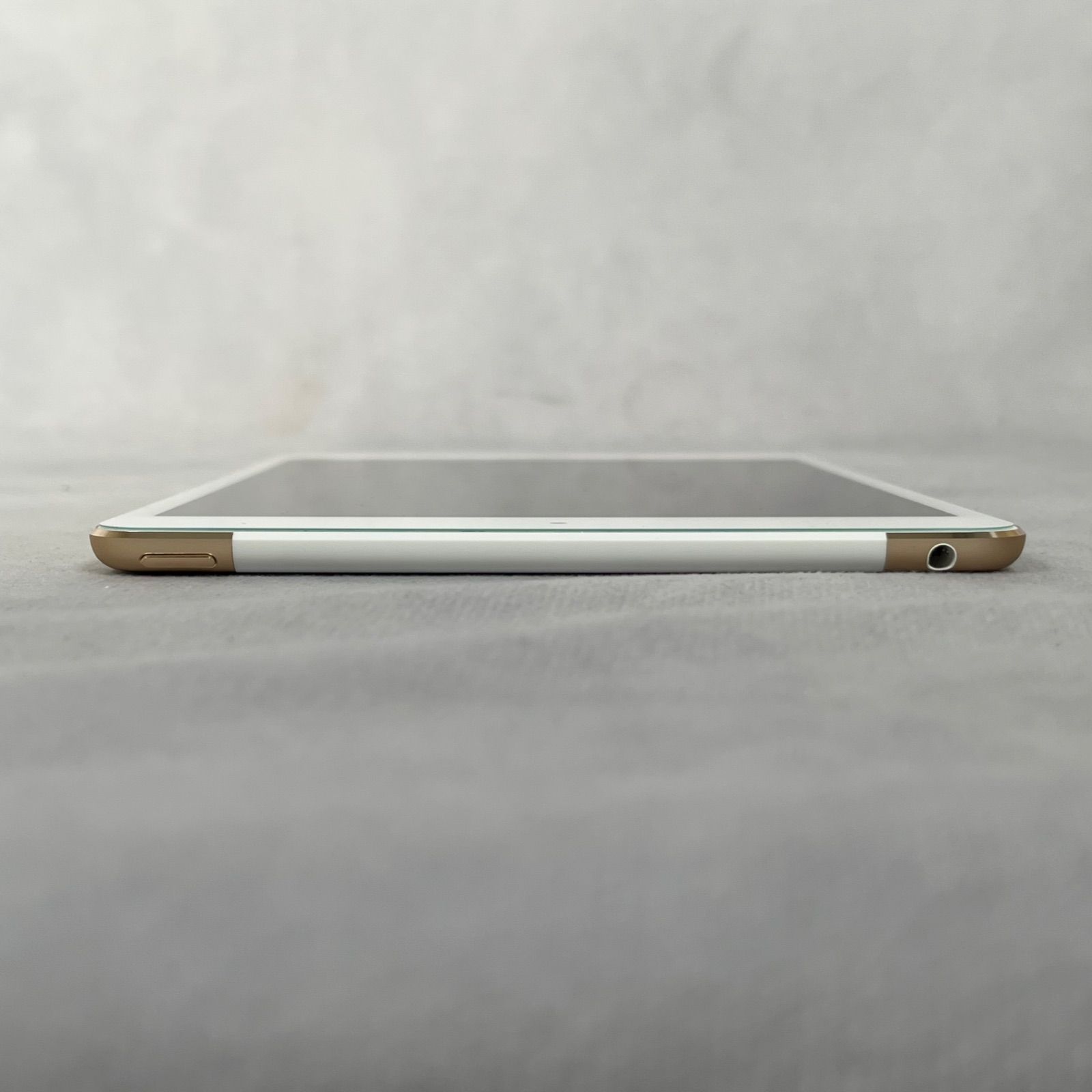 管2605-59】美品☆通電確認済☆Apple アップル iPad mini4 16GB Wi-Fi+