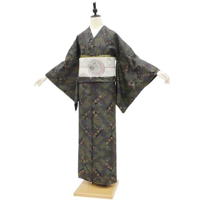 新古品】 本場奄美大島紬 着物 未使用 正絹 袷 恵絹織物 泥染め 7