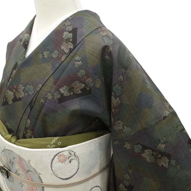 新古品】 本場奄美大島紬 着物 未使用 正絹 袷 恵絹織物 泥染め 7