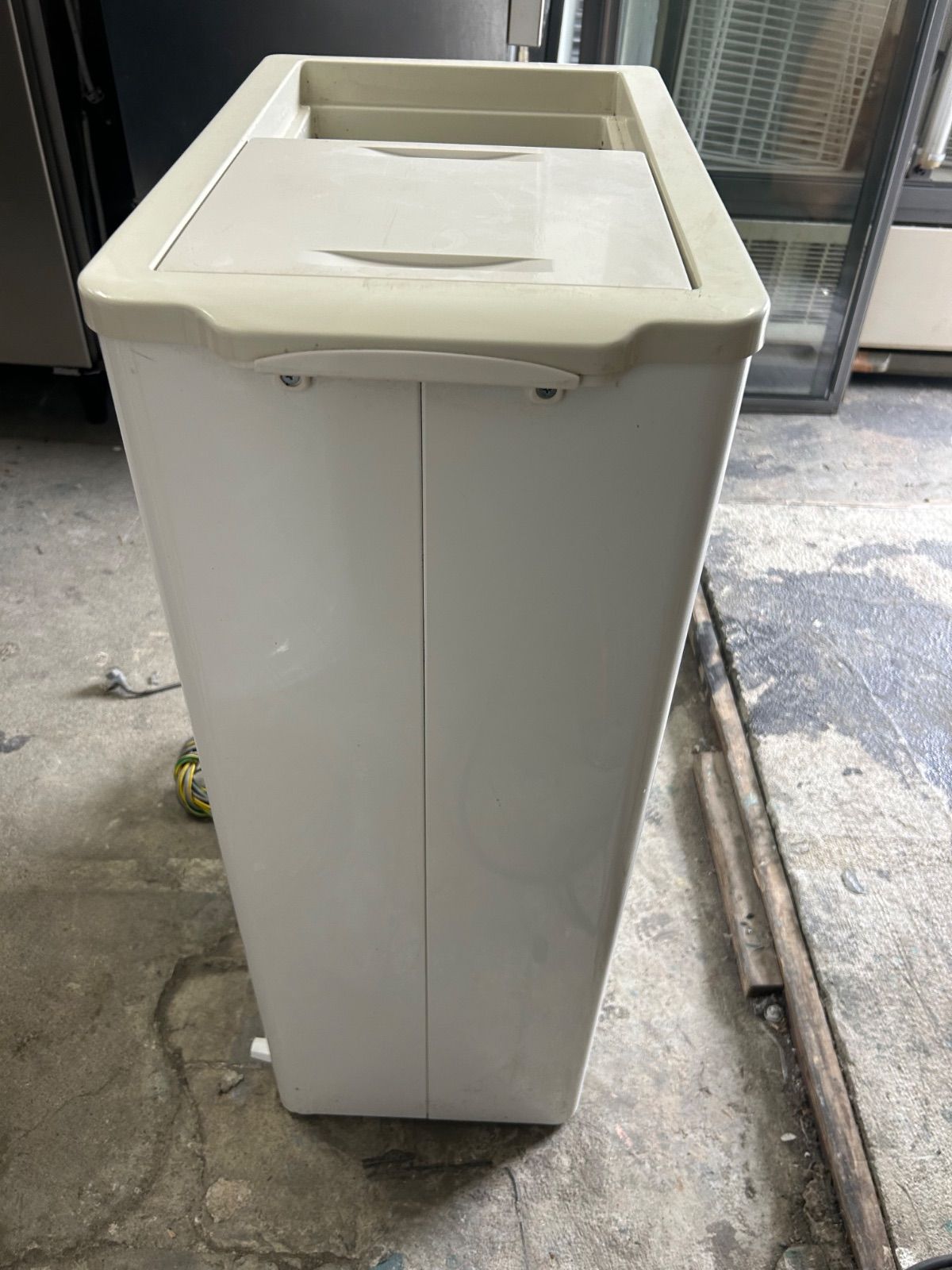 2023年製】Panasonic パナソニック 冷凍 ストッカー SCR-CDS45 43L