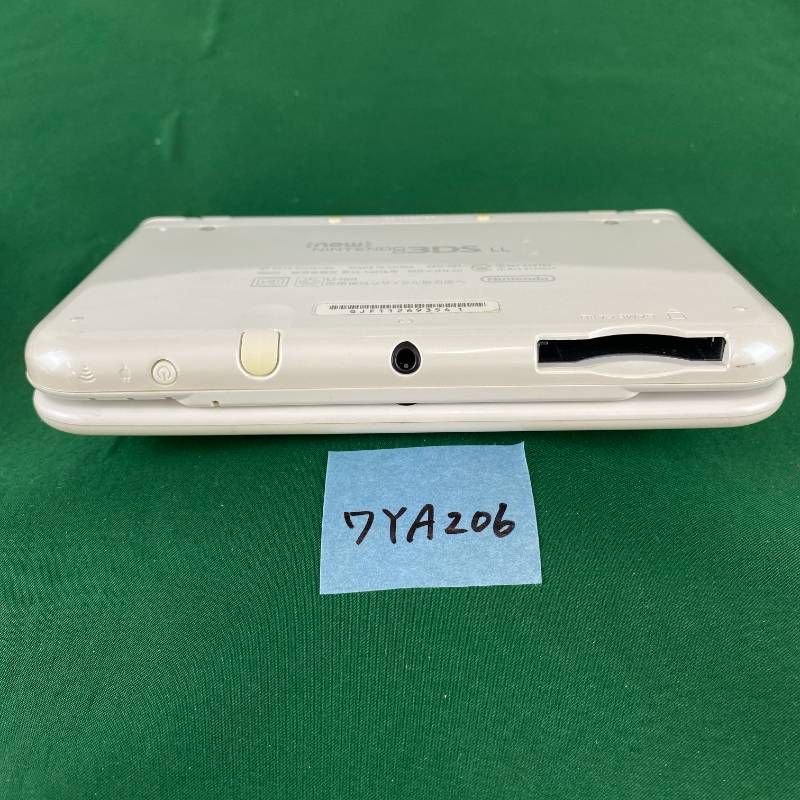 Newニンテンドー3DSLL パールホワイト ACアダプターセット メモリ無し ◇ワYA206【上下IPS液晶】Newニンテンドー3DSLL パールホワイト 本体