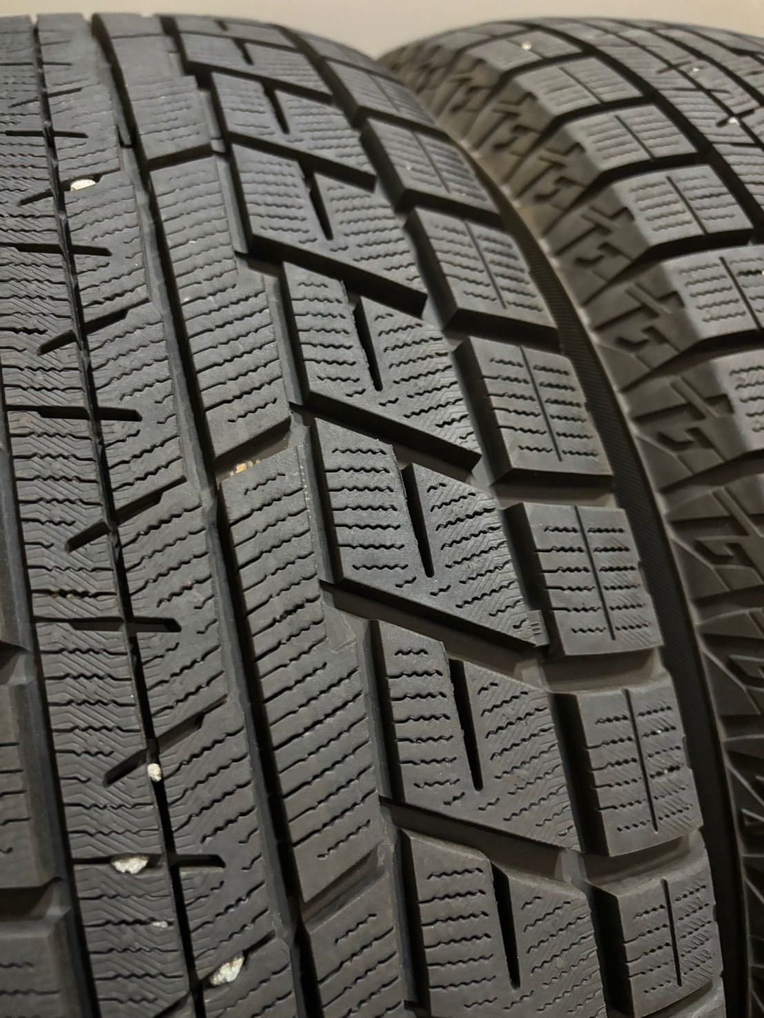 ☆195/65R15 YOKOHAMA/ice GUARD iG60 23年製 スタッドレス 4本