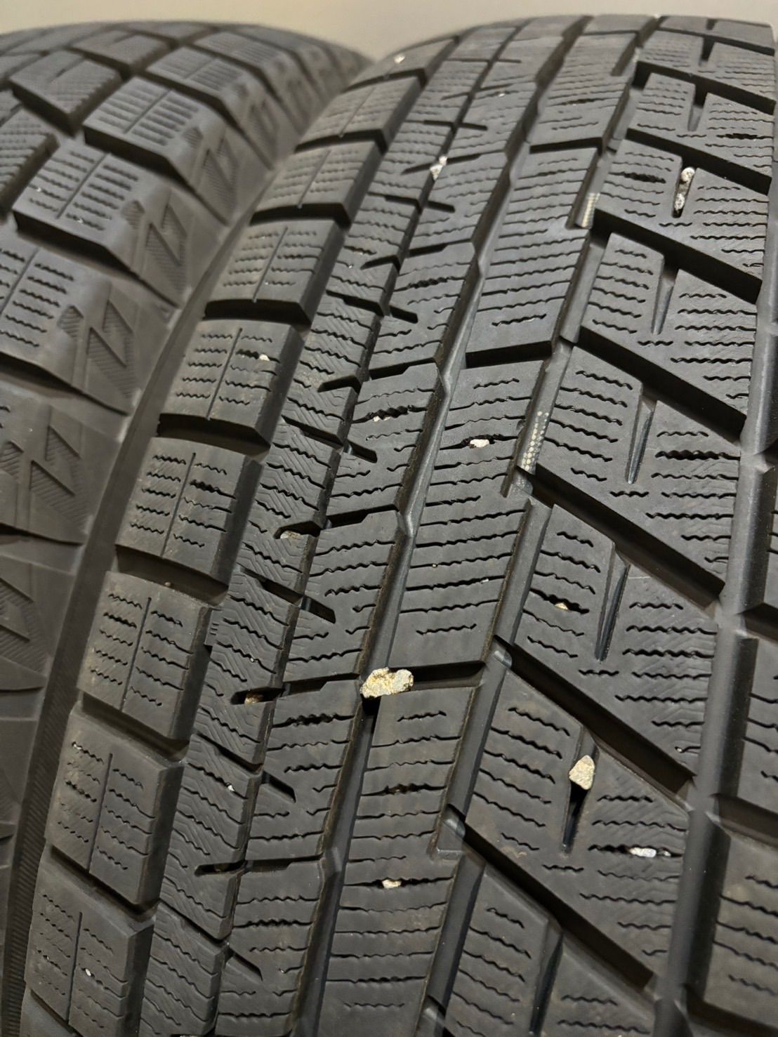 ☆195/65R15 YOKOHAMA/ice GUARD iG60 23年製 スタッドレス 4本