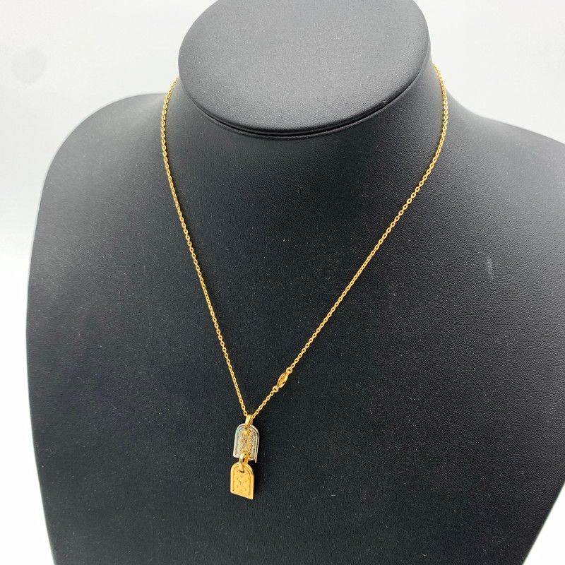 中古品】 LOUIS VUITTON ルイ・ヴィトン M63141 ナノグラム ネームタグ