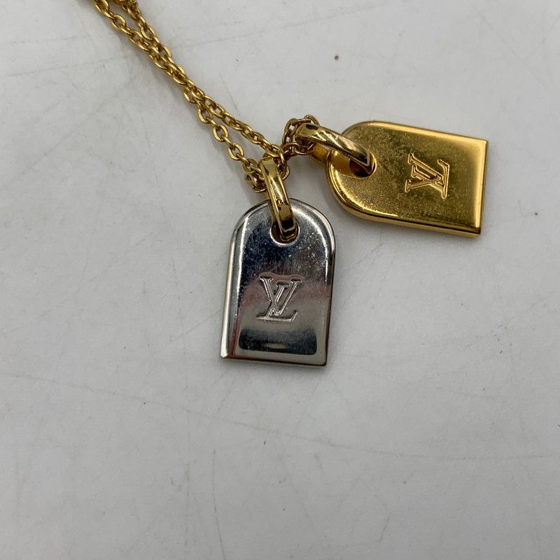 中古品】 LOUIS VUITTON ルイ・ヴィトン M63141 ナノグラム ネームタグ