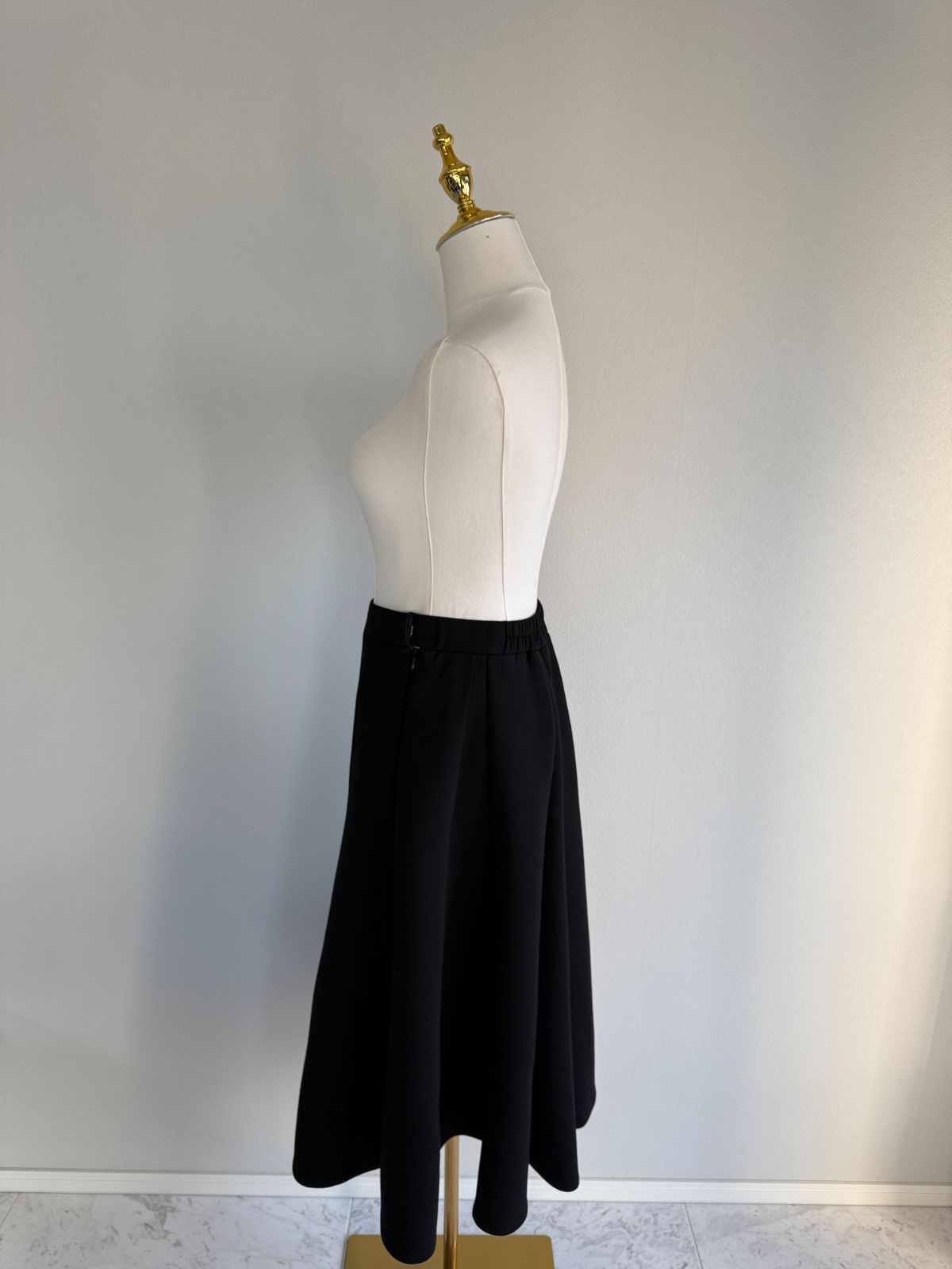 【極美品】DOUBLE STANDARD CLOTHING sov. / ダブルスタンダードクロージング ソブ　ダンボールニットフレアスカートブラック 38「7号（Sサイズ）〜9号（Mサイズ）」 ウエスト後ろゴムで安心 ロングスカート 上品コーデ 通勤コーデ