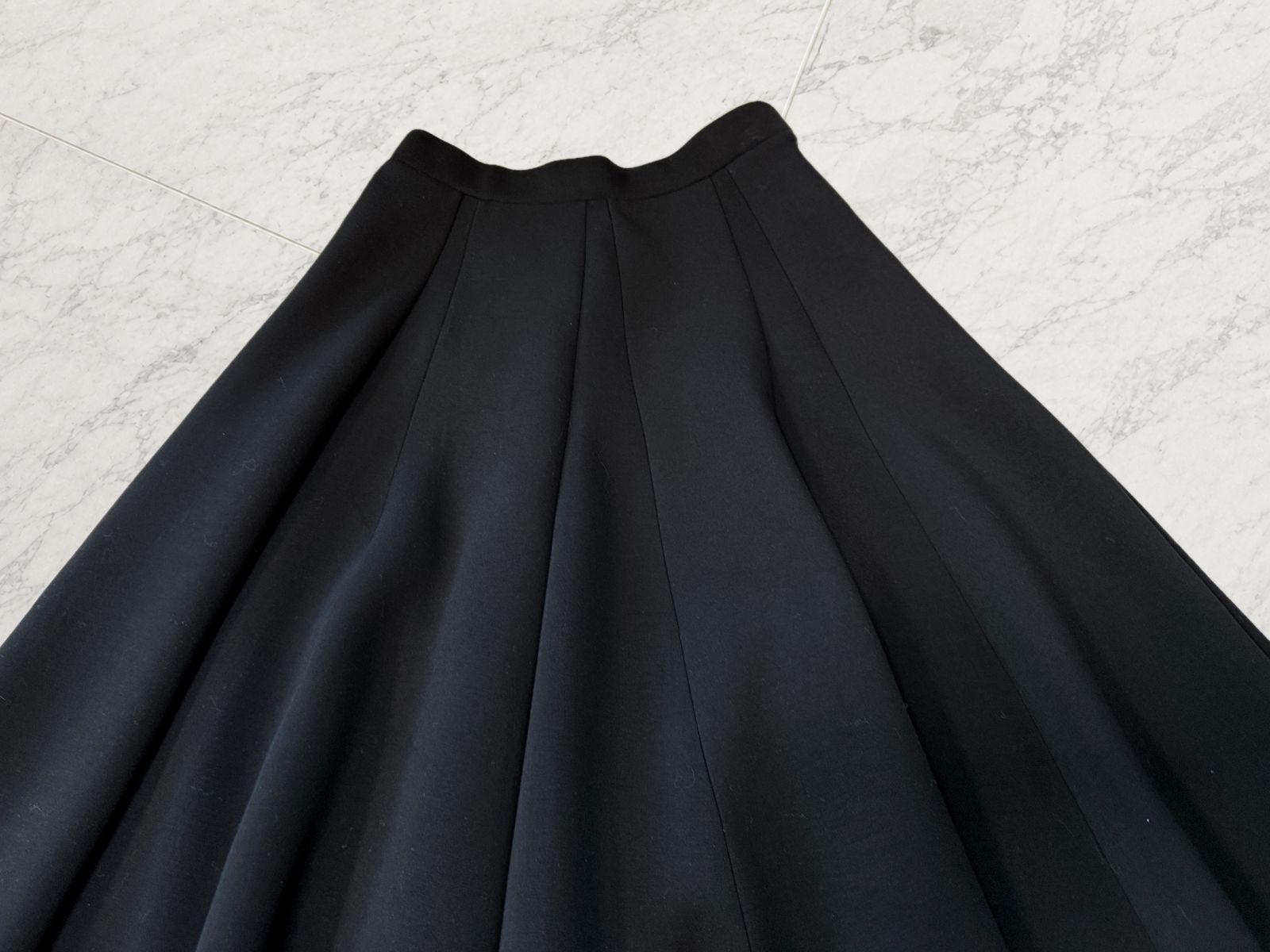 【極美品】DOUBLE STANDARD CLOTHING sov. / ダブルスタンダードクロージング ソブ　ダンボールニットフレアスカートブラック 38「7号（Sサイズ）〜9号（Mサイズ）」 ウエスト後ろゴムで安心 ロングスカート 上品コーデ 通勤コーデ