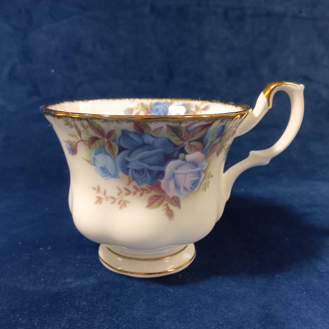 ロイヤルアルバート Royal Albert オールカントリーローズ&ムーン