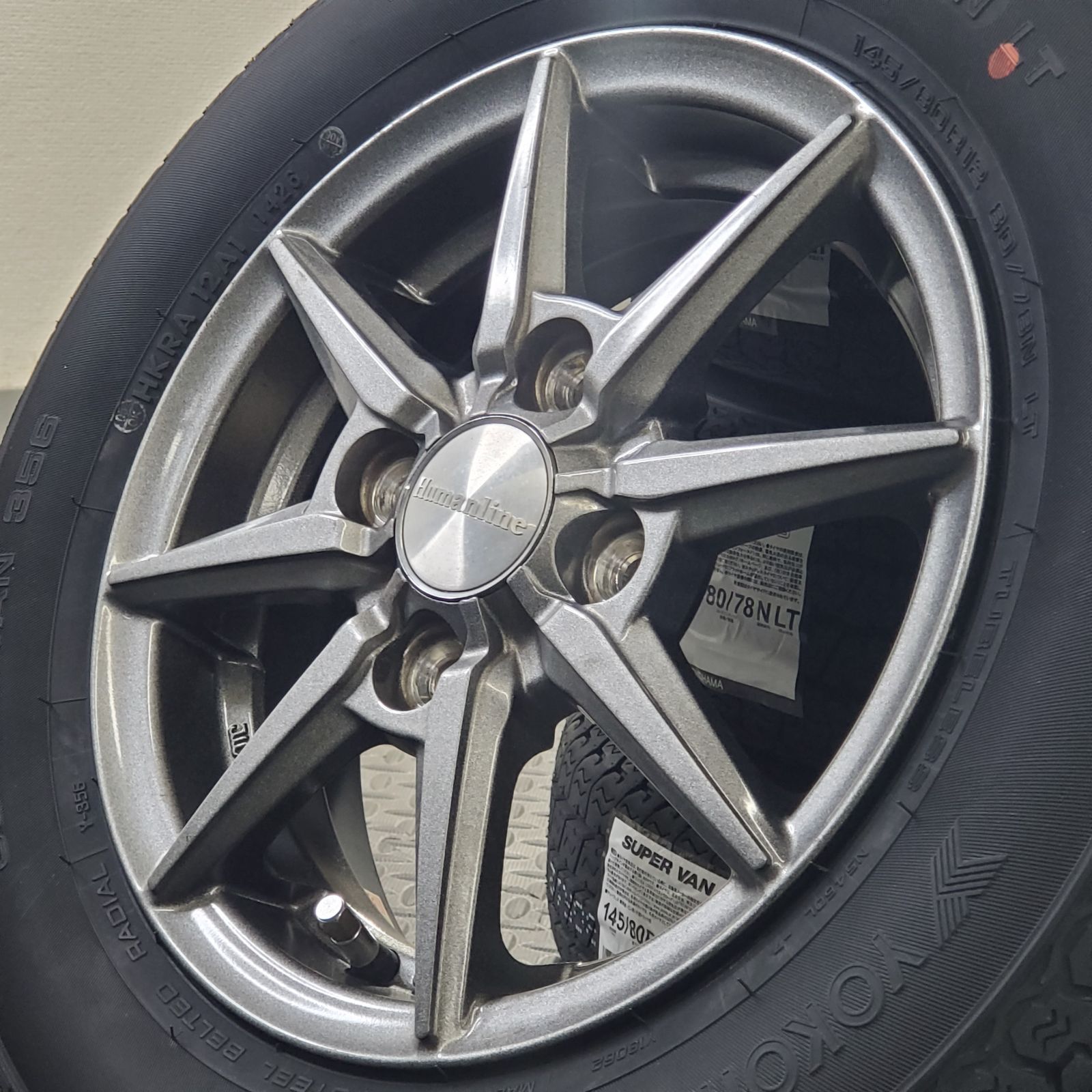 26年製 新品タイヤ 145/80R12 80/78N LT ヨコハマ スーパーバン356 トレジャーワン ヒューマンライン ハイゼット キャリィ エブリィ NV100 スクラムバン 夏タイヤ 4本【1564R】