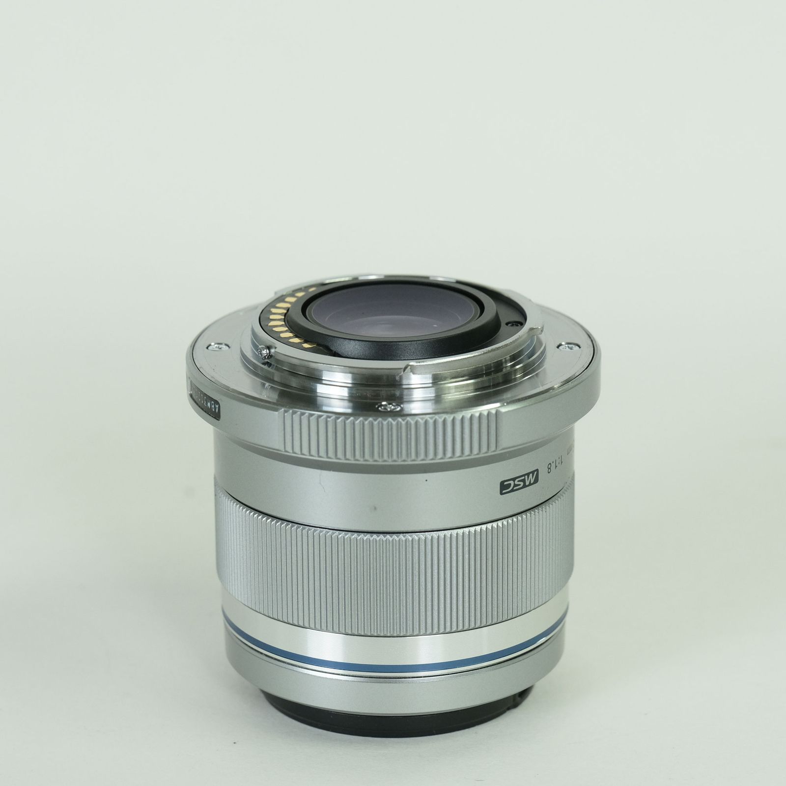 良品] OLYMPUS M.ZUIKO DIGITAL 45mm F1.8 [シルバー] | マイクロ