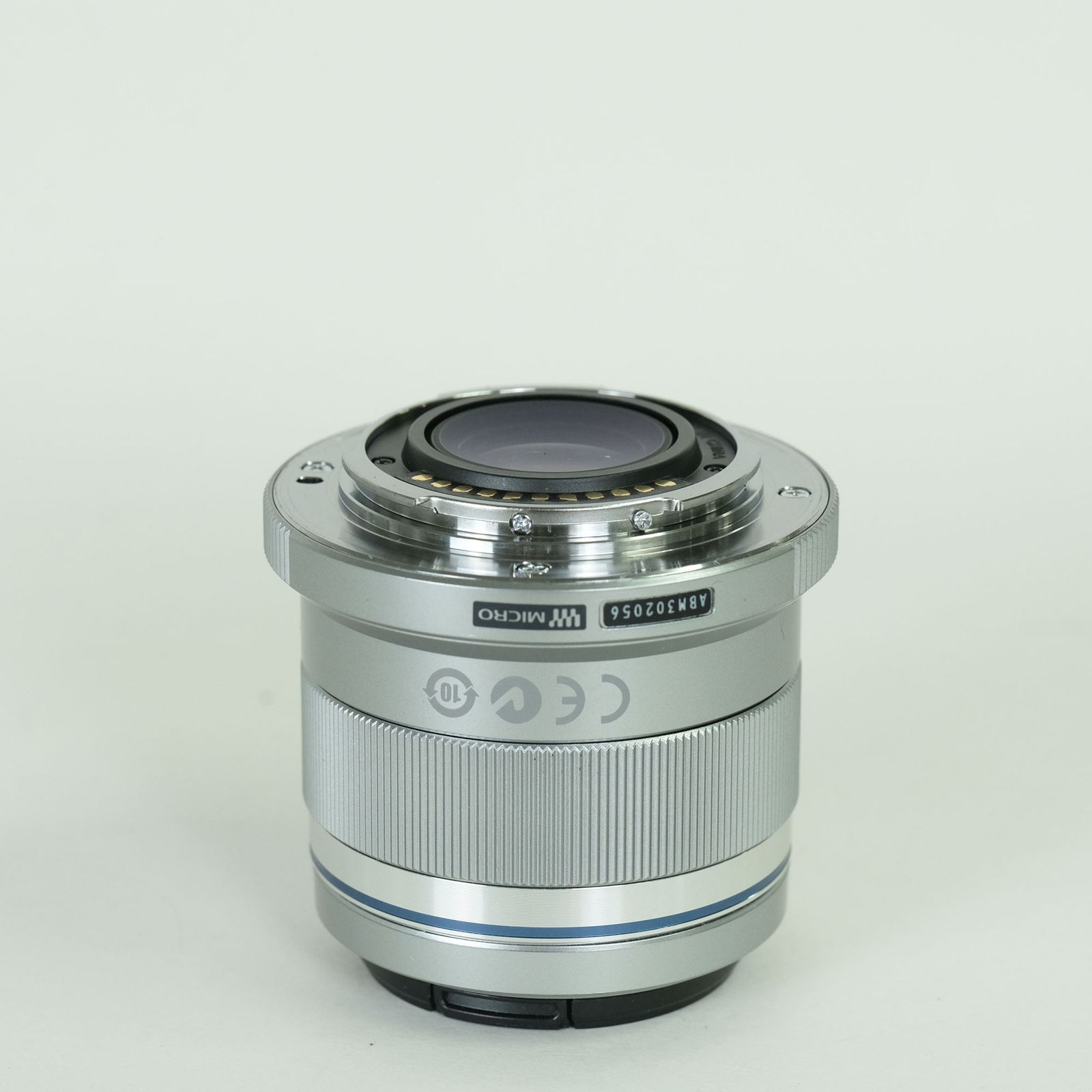 良品] OLYMPUS M.ZUIKO DIGITAL 45mm F1.8 [シルバー] | マイクロ