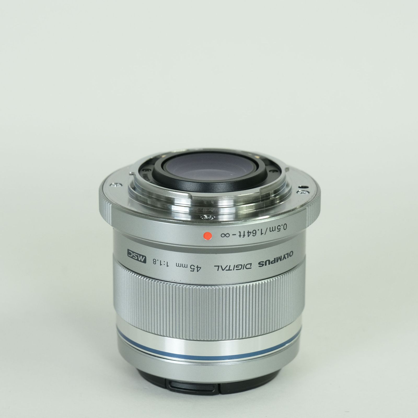 良品] OLYMPUS M.ZUIKO DIGITAL 45mm F1.8 [シルバー] | マイクロ