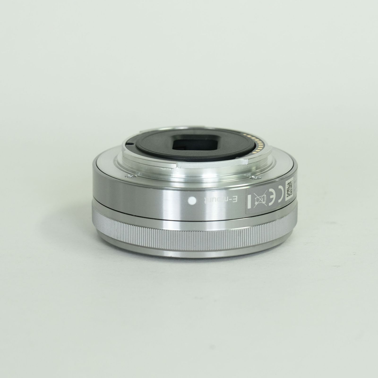 良品》SONY E 16mm F2.8 SEL16F28 良品] SONY E 16mm F2.8 SEL16F28 |