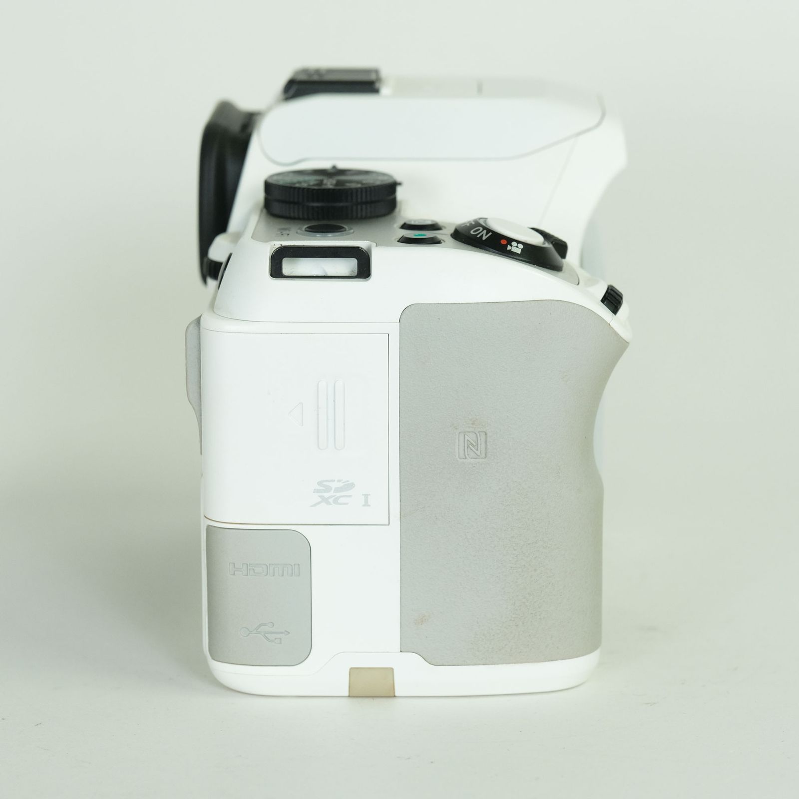 難あり品] PENTAX K-S2 ボディ ホワイト | ペンタックスKマウント